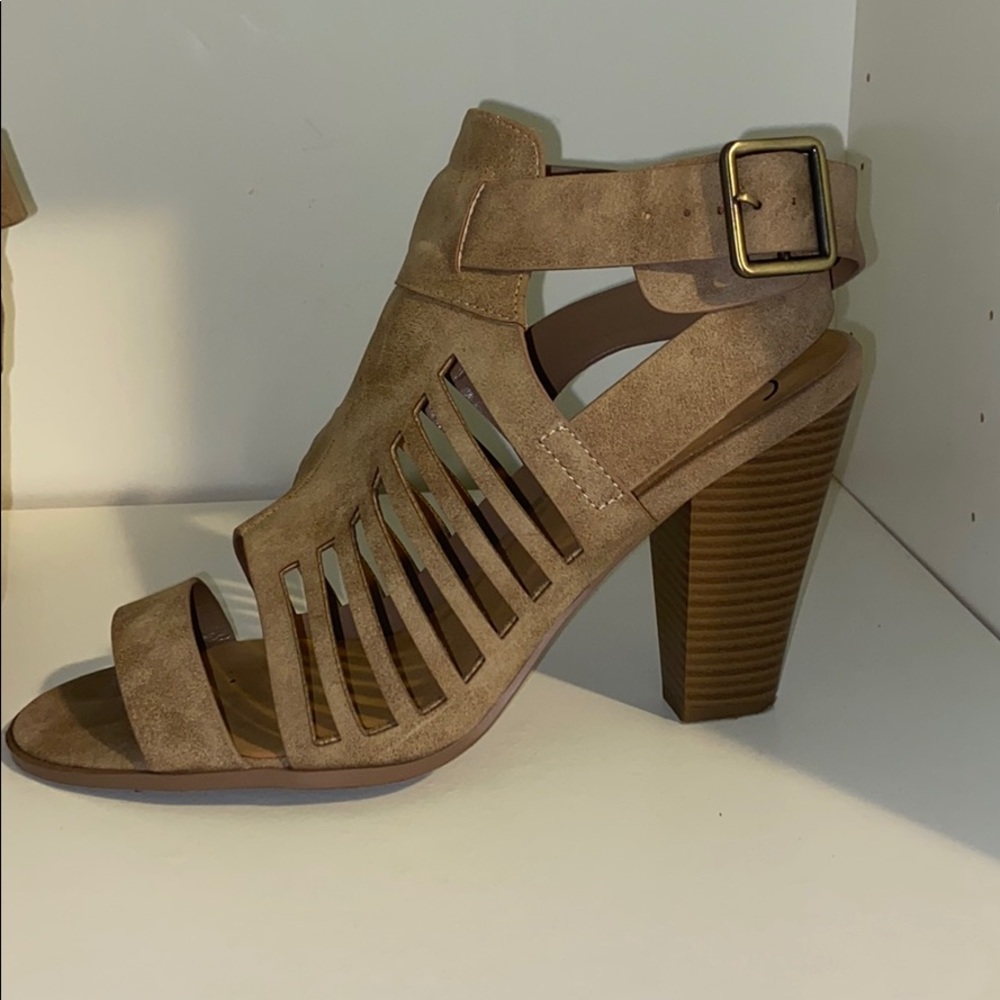 Peep-toe High Heels